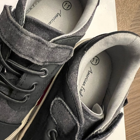 American eagle - Picture 3 of 7